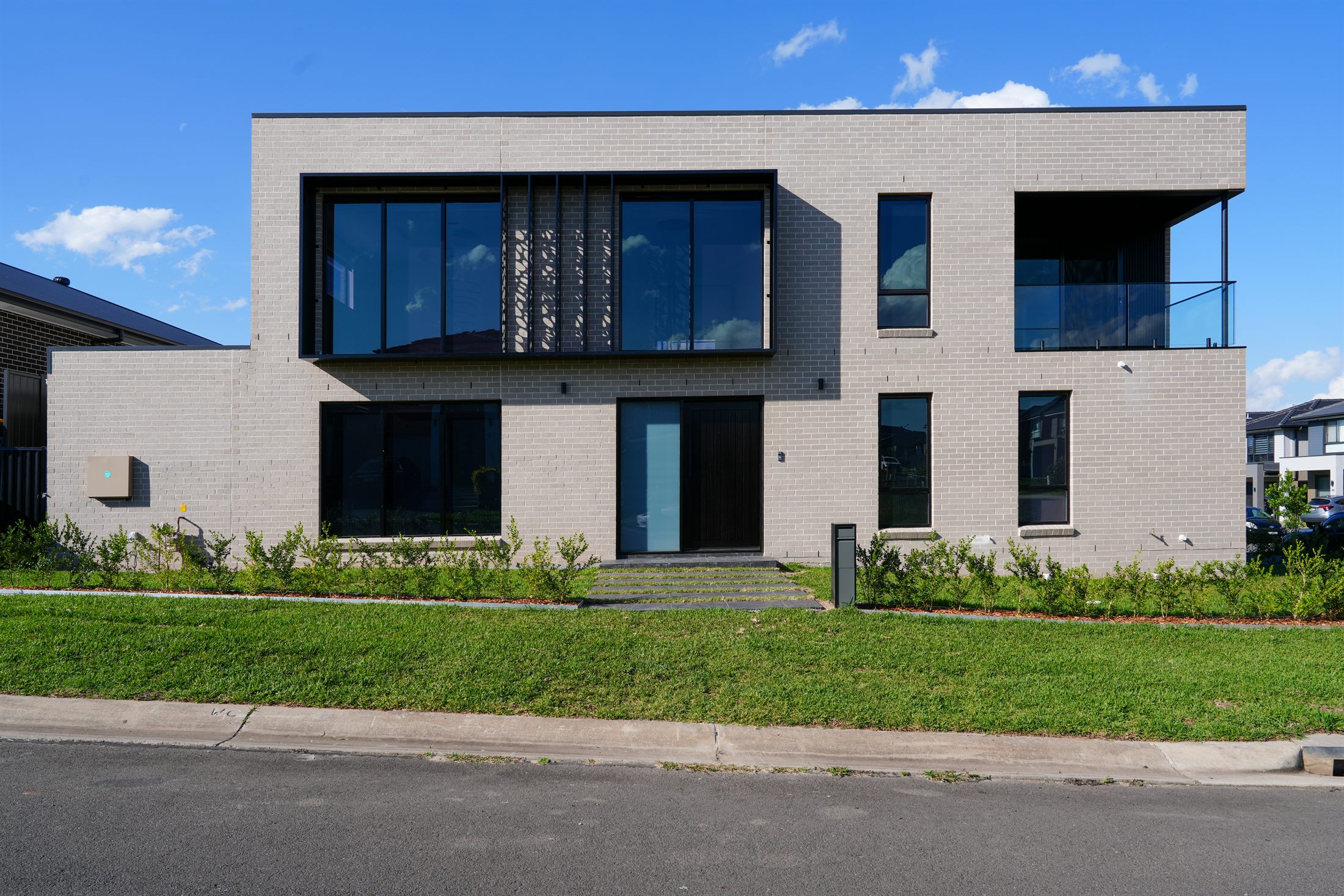 29 Persea Ave, Riverstone — exterior view
